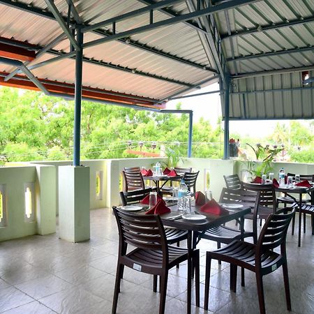 Serenity Sands Beach Resort Puducherry Exterior foto