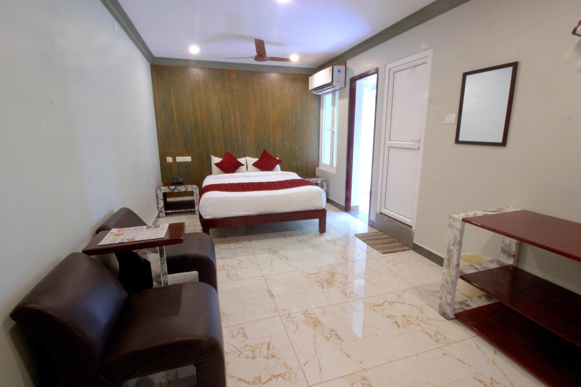 Serenity Sands Beach Resort Puducherry Exterior foto