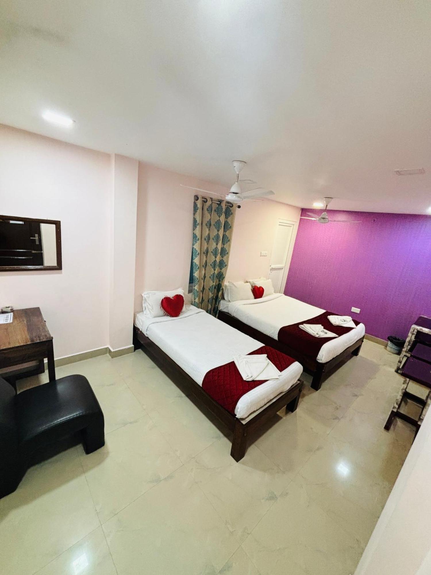 Serenity Sands Beach Resort Puducherry Exterior foto
