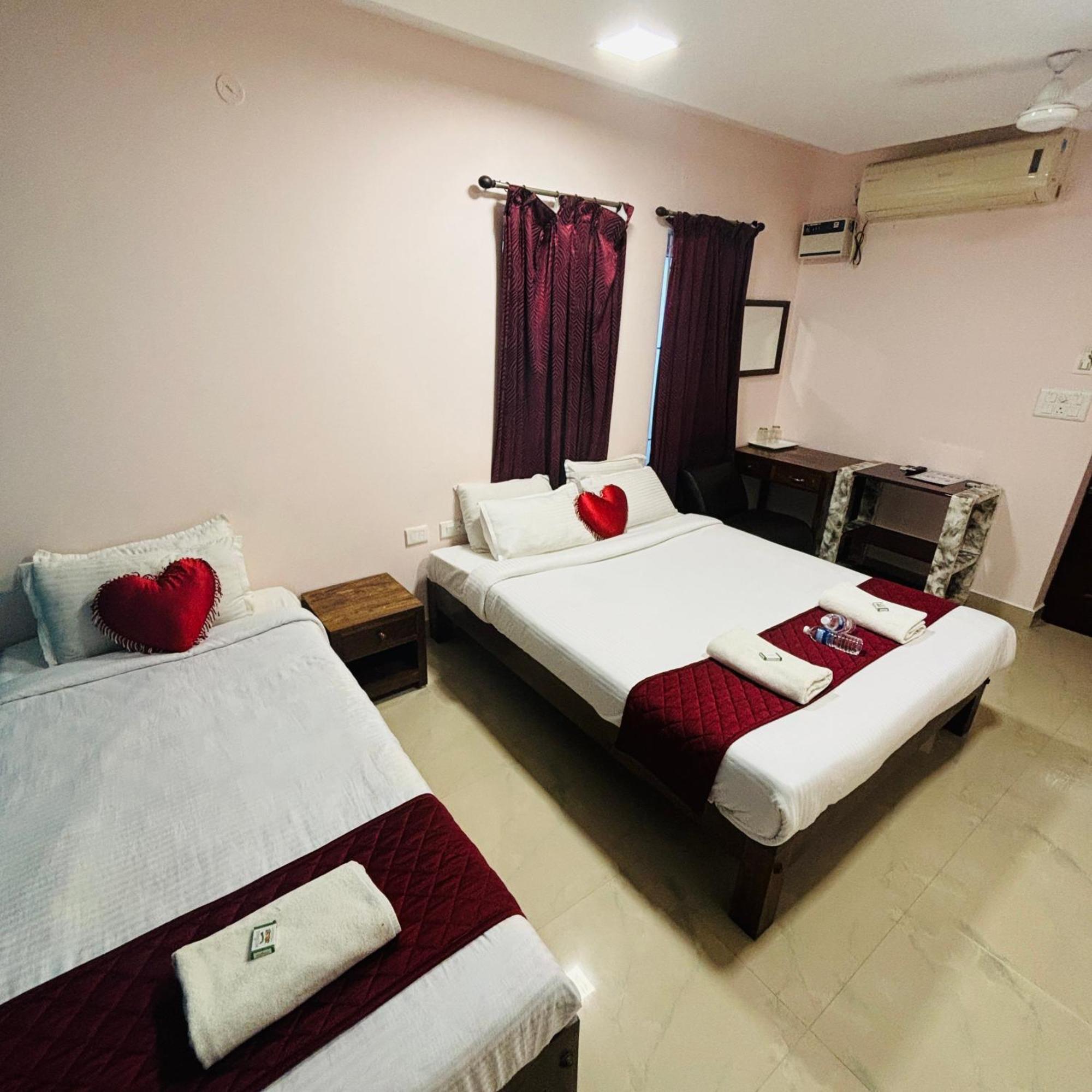 Serenity Sands Beach Resort Puducherry Exterior foto